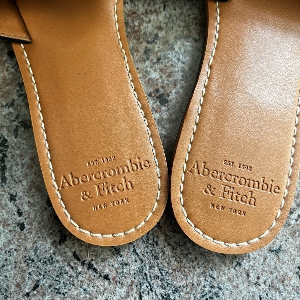 Abercrombie & Fitch Sandals Size 7 - Picture 3 of 4